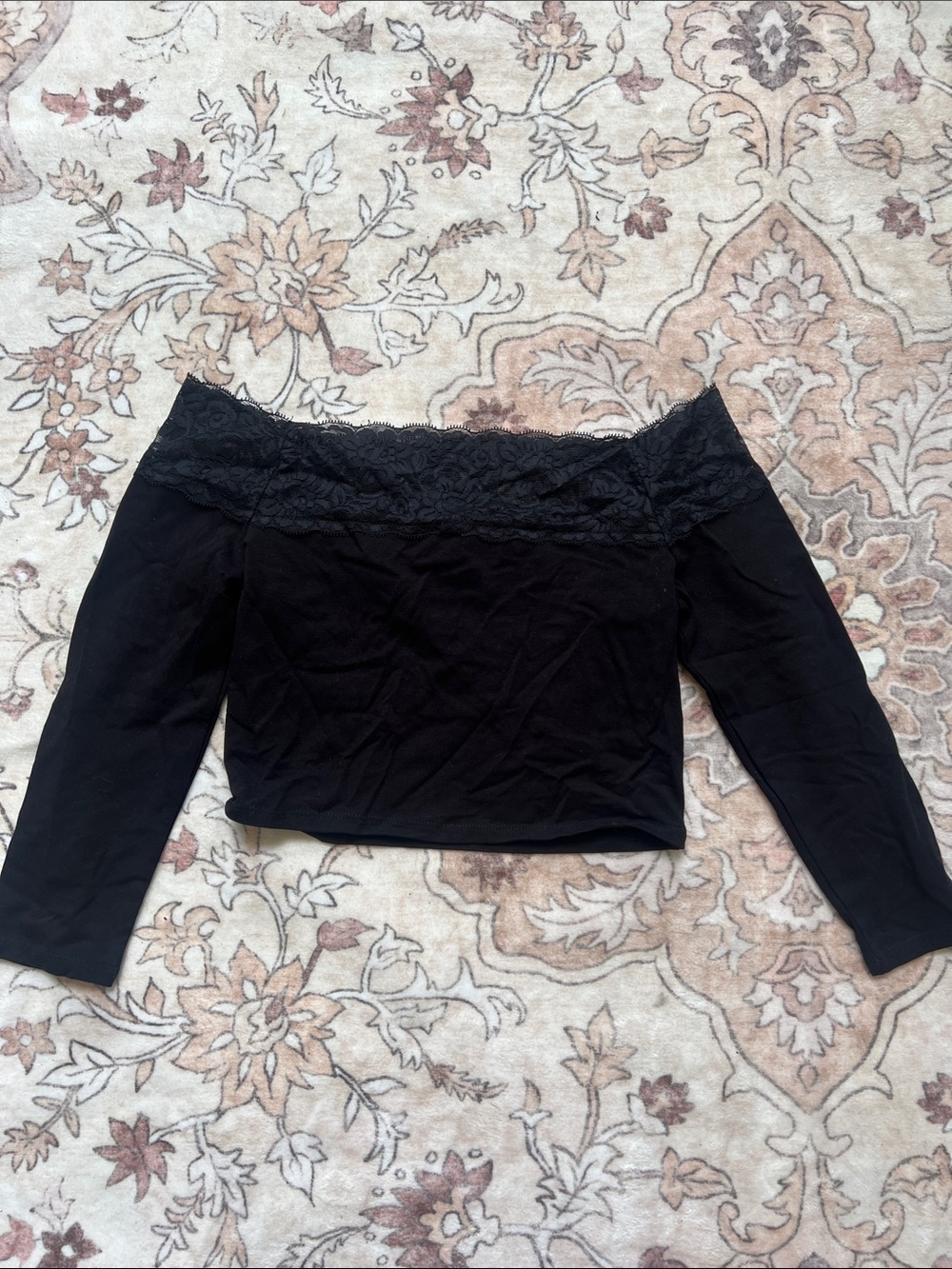 Forever 21 Black Lace Trim Off-Shoulder Crop Top